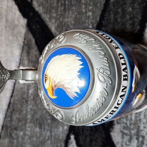 ANHEUSER-BUSCH 1999 THE AMERICAN BALD EAGLE STEIN SPRING SERIES COLLECTOR - Picture 2 of 13